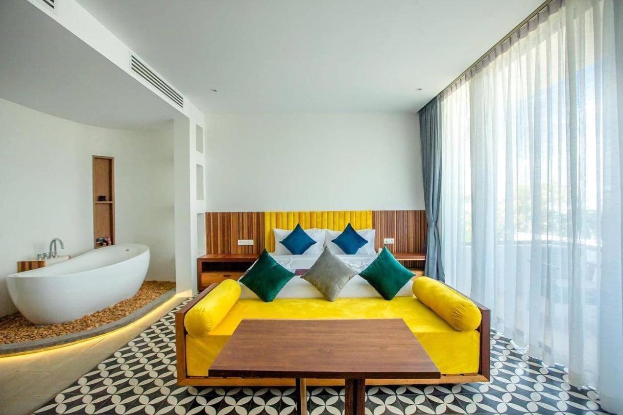 Tushita Villa, Pool & Gardens Сіємреап Екстер'єр фото